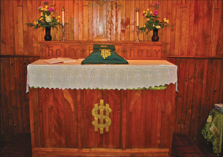 St. John's Anglican Church, interior, altar and sanctuary